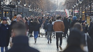 1 274 290 души е населението в София което е