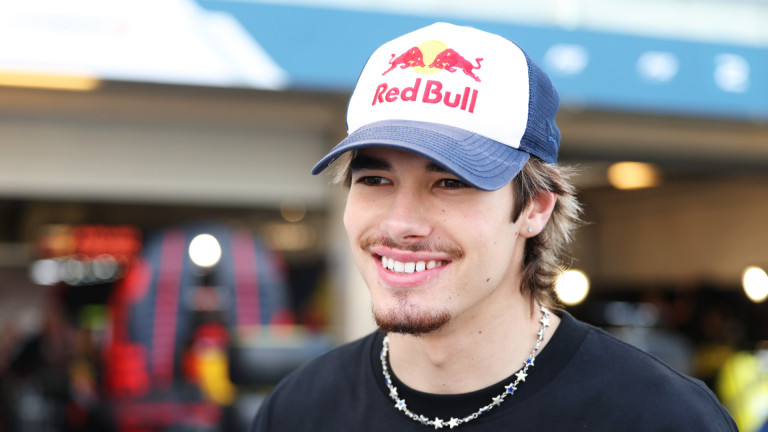 Изображение 743778