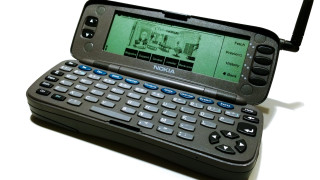Nokia 9000: 25-годишният смартфон