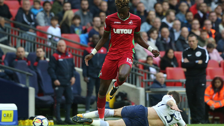 Тами Ейбрахам реши: Ще играе за Англия 