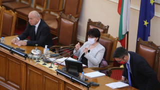 Депутатите подхванаха на първо четене два проекта за хазарта