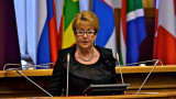 И Русия назначава жена посланик в България