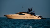 Златна яхта - за да отива на златното ти Lamborghini
