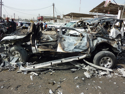 Шест коли-бомби убиха най-малко 20 души в Багдад