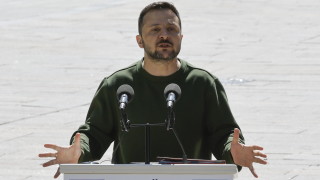 Украинският президент Володимир Зеленски ще пристигне в Мадрид за да