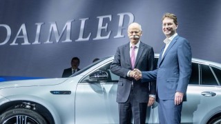 Daimler ревизира прогнозата на приходите си до края на годината нагоре