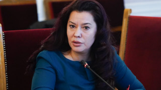 Изпълнителният директор на Изпълнителна агенция Медицински надзор Иванка Динeва се