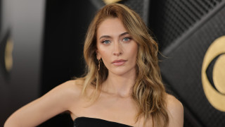 Парис Джексън и музикалният продуцент Джъстин Лонг са заедно от