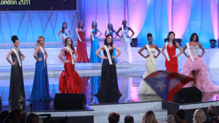Коронясаха испанка за Мис Свят 2015