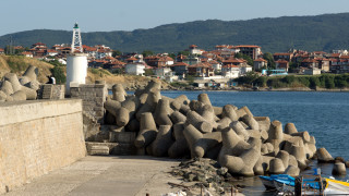 Корейски инвеститор иска да строи болница в Царево