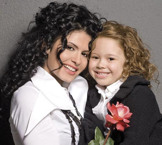 Дъщерята на Анелия - против новия й приятел