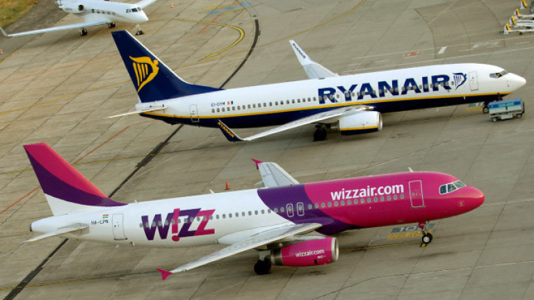 Ryanair и Wizz Air спират още полети от България