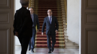 Франция решава за мерките след трагедията в Ница