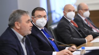 Няма начин новият вариант на коронавируса да не е влязъл