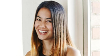 Мелъни Пъркинс е на 32 години и един от двамата