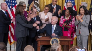 Президентът на САЩ Джо Байдън в сряда подписа изпълнителна заповед