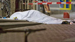 1 убит, 3-ма ранени при стрелба в кафене в Ротердам