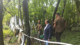Абровски бута незаконната ограда в Баба Алино и чака Коцев също да изпълни закона