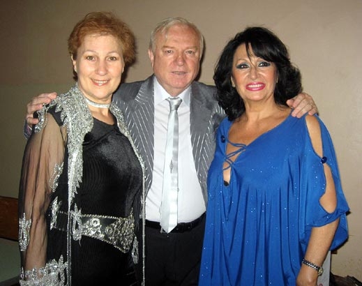 Мая Нешкова, Мустафа Чаушев и Йорданка Христова пяха за докторите във ВМА