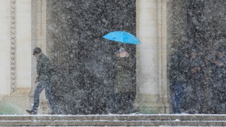 Студена и дъждовна събота