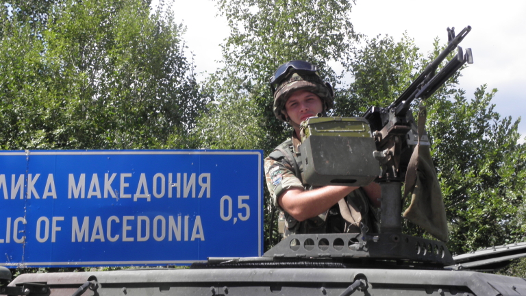 Засилване охраната по границата ни с Македония, иска чешкият премиер