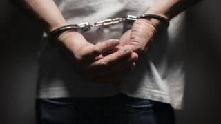 Арестуваха 30 годишна жена обявена за общодържавно издирване съобщава БНТ Тя