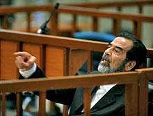 Второ дело започна срещу Саддам, но той отново не иска да отговаря