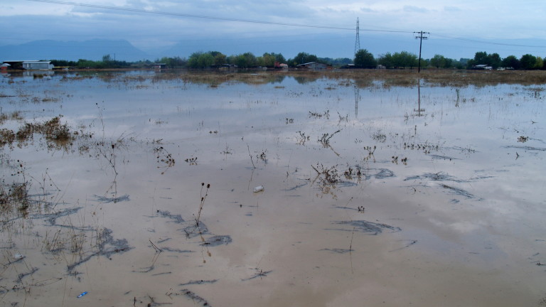 Над 70 хил. души бедстват в Китай заради проливни дъждове