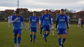 Третодивизионният ОФК Костинброд скочи на Левски ЦСКА и БФС заради