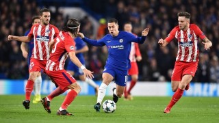 Крилото Еден Азар иска яснота за бъдещето на мениджъра на