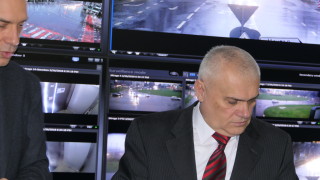 Валентин Радев мотивира МВР служителите, за да изисква по-добри резултати