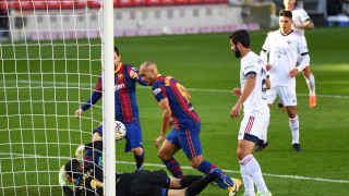 Барселона разгроми Осасуна, Меси посвети гола си на Дон Диего