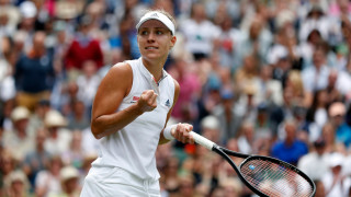 Шампионката от миналогодишния "Уимбълдън" елиминирана от "щастливата губеща"