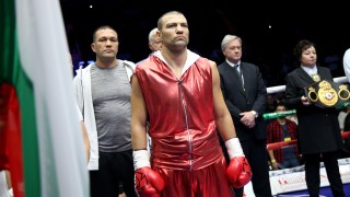 Тервел Пулев излиза на ринга през май в САЩ