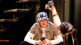 XXI век е подвластен на технологиите интернет пространството и социалните