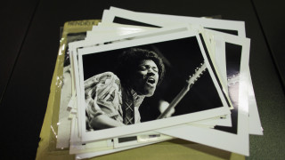 Известен е посмъртен албум на Джими Хендрикс в който са