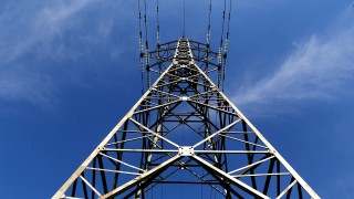 Десетки населени места във Видинско останаха без ток съобщава БиТиВи