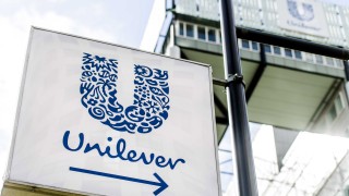 Гигантът Unilever изрази готовност да купи бранда за грижа за