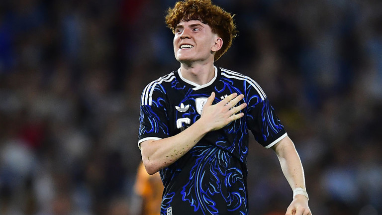 Челси подписва с аржентински халф