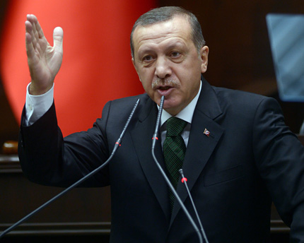 Турски вестник ще съди премиера Ердоган