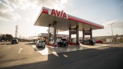 Бензиностанциите на "Газпром" стават AVIA 