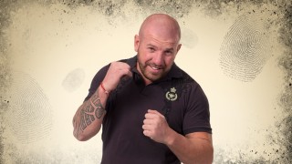 Динко катастрофира със златния си Mercedes