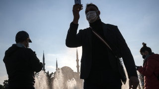 съобщи за нови 32 137 заразени с коронавирус включително и