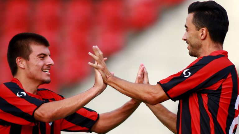 Основен играч на Локо (Сф) с ужасяваща контузия