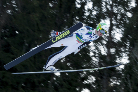 Петер Превц с първа победа в ски-полетите