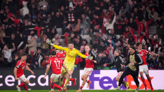 Като на филм! Вратарят на Бенфика попари с плонж Реал в последната секунда