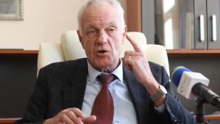 България е малка и силно земетресение ще я дестабилизира