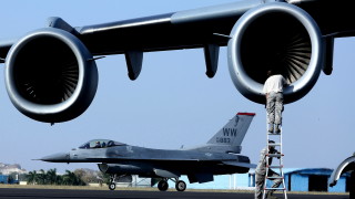 Очаква се планът за разделяне на гръцката аерокосмическа индустрия EAB