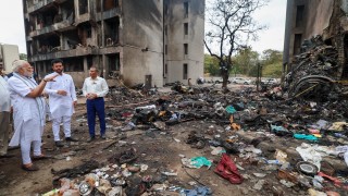 Разследването на катастрофата с пътническия самолет на Air India при