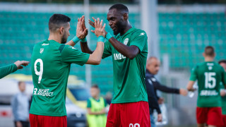 Защитникът на Ботев Враца Меси Биатумусока получи повиквателна за националния